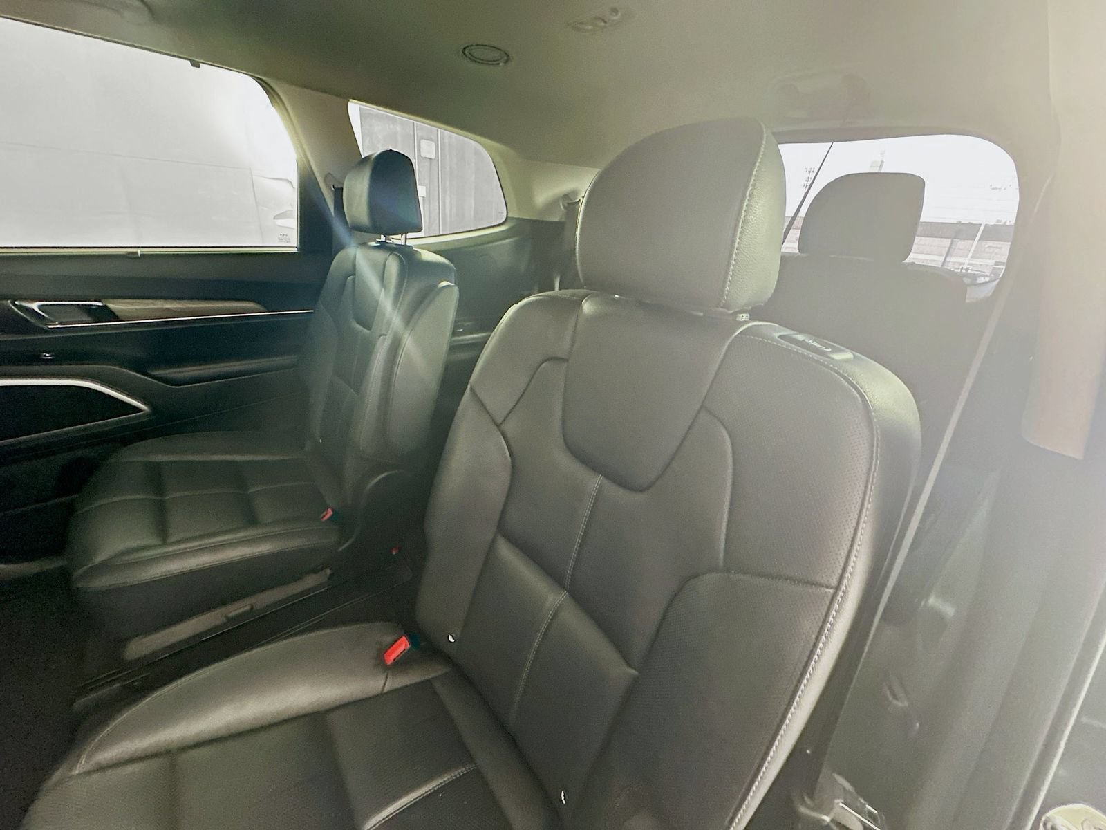 Used 2022 Kia Telluride EX w/ EX Premium Package AWD/4WD image 25