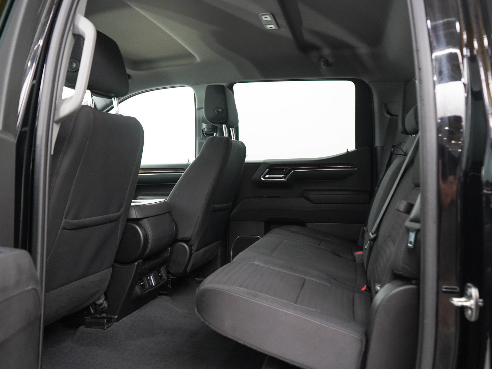 Used 2023 GMC Sierra 1500 Elevation w/ X31 Off-Road Package AWD/4WD image 17