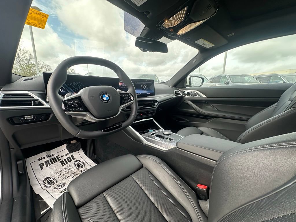 Certified 2026 BMW 430i Coupe w/ Parking Assistance Package image 10
