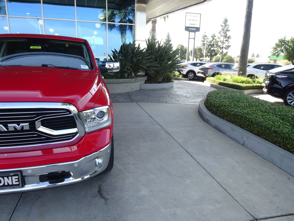 Used 2019 RAM 1500 Laramie w/ Convenience Group RWD image 33