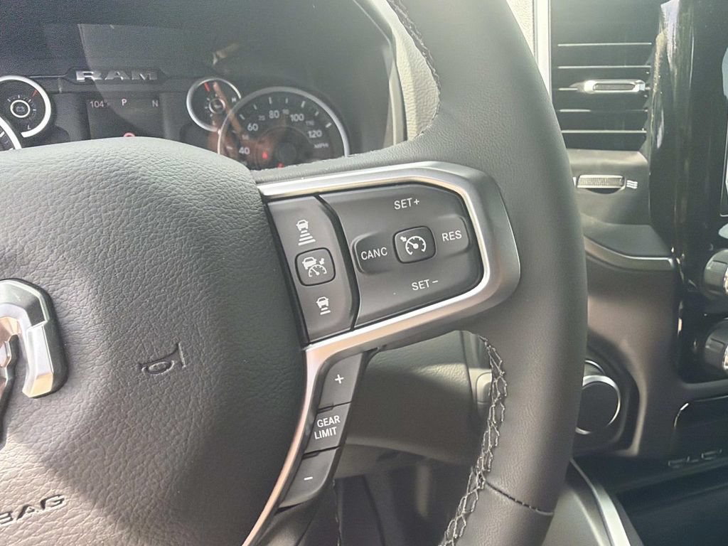 New 2026 RAM 1500 Big Horn w/ Night Edition AWD/4WD image 8