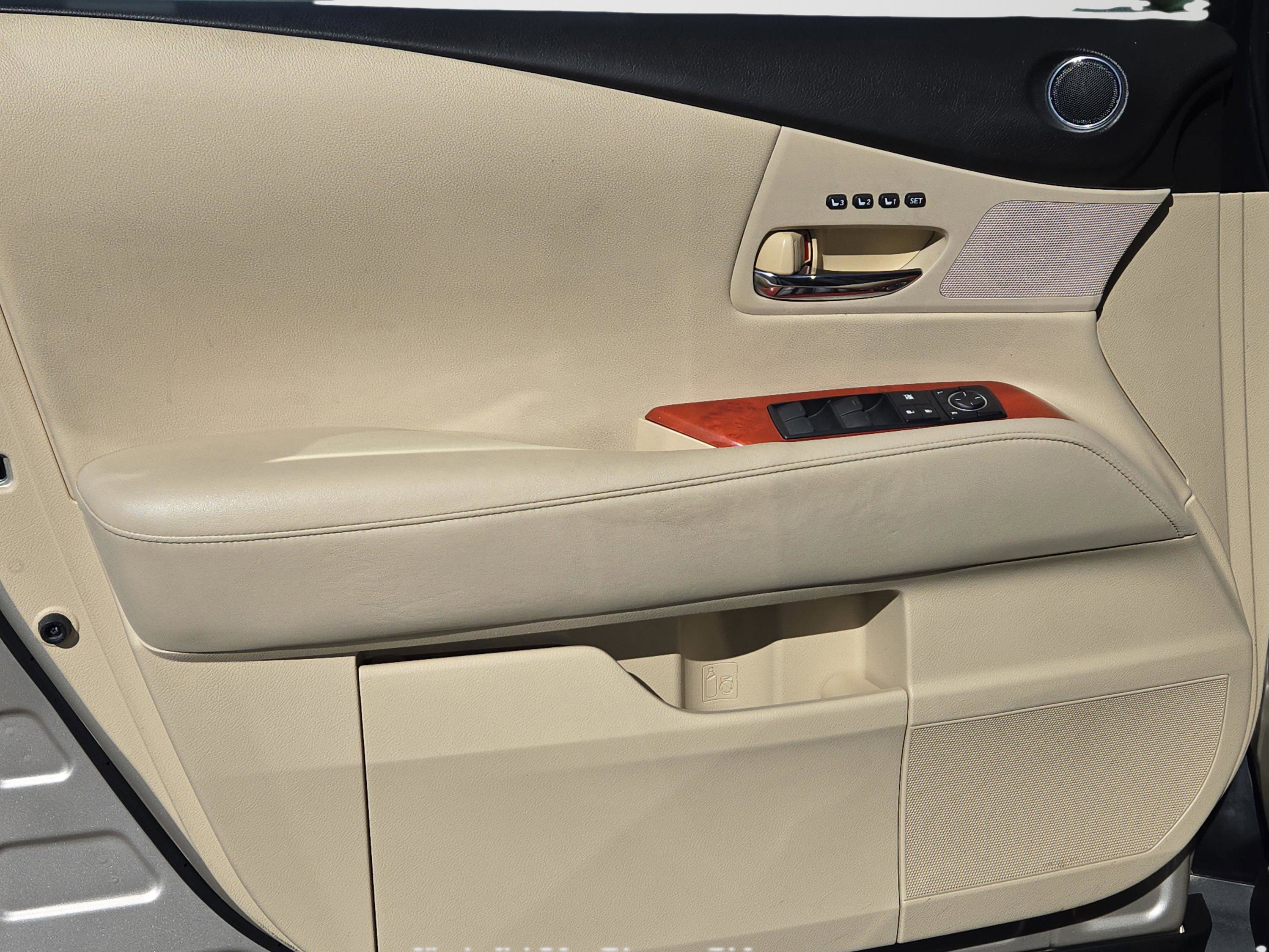 Used 2011 Lexus RX 350 2WD image 10