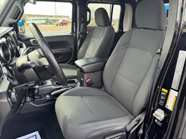 Used 2022 Jeep Gladiator Sport image 18