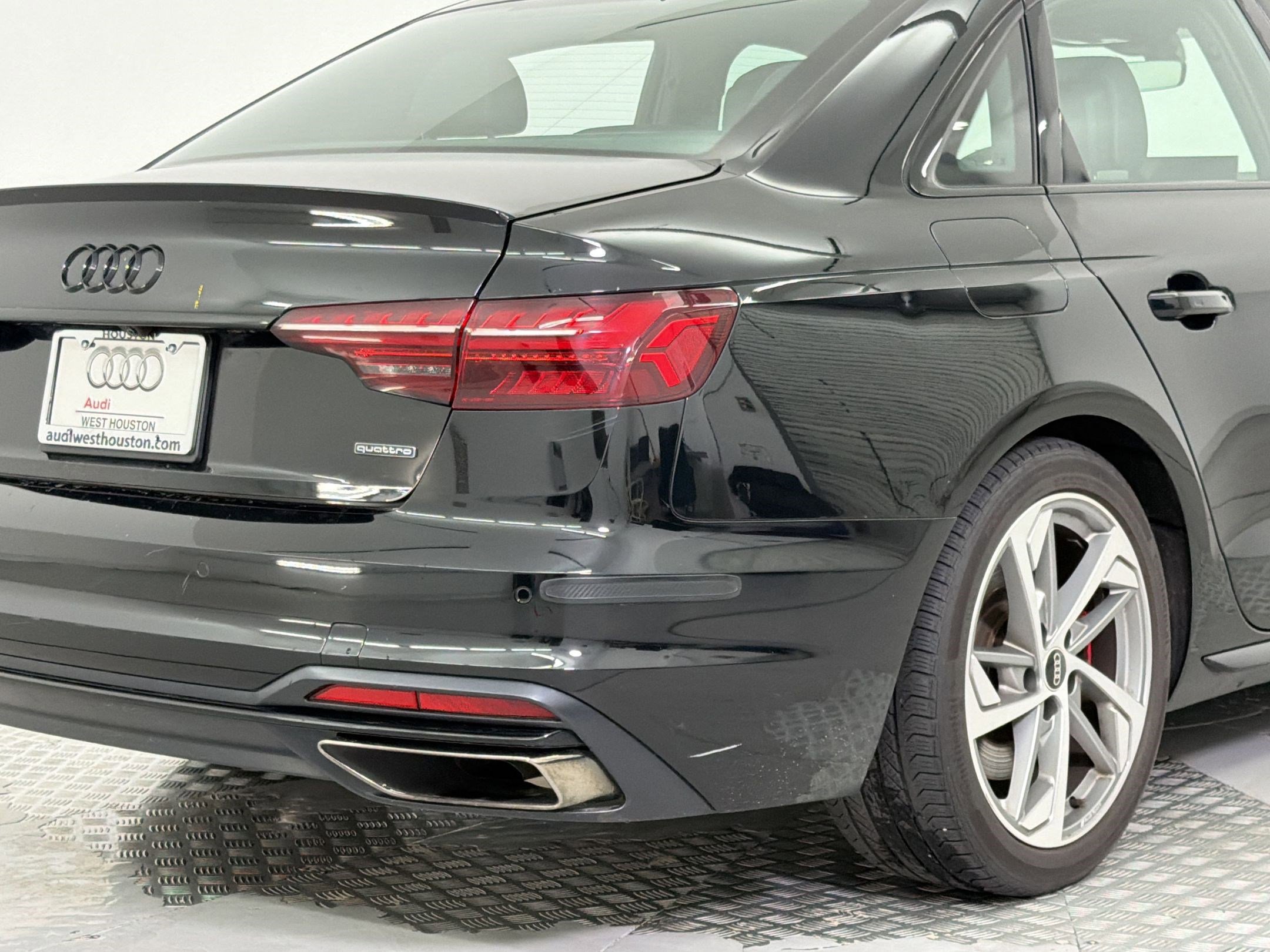 Used 2024 Audi A4 2.0T Premium Plus w/ Premium Plus Package AWD/4WD image 23