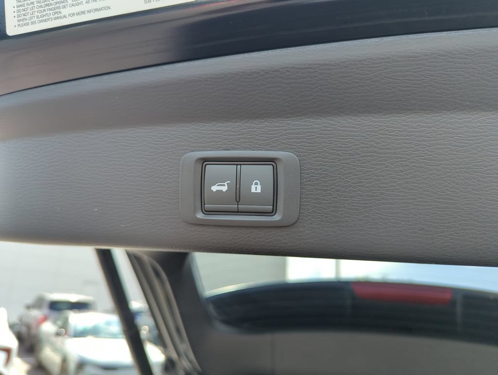 Used 2024 Mitsubishi Outlander SE Black Edition FWD image 29