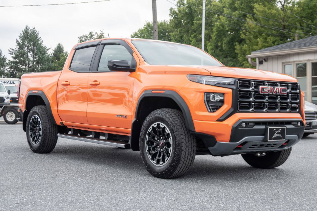 Used 2026 GMC Canyon AT4 w/ AT4 Premium Package AWD/4WD image 5