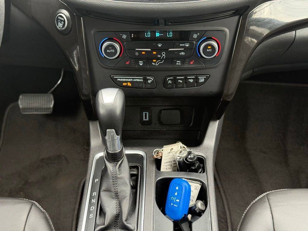 Used 2018 Ford Escape Titanium w/ Ford Safe & Smart Package image 27