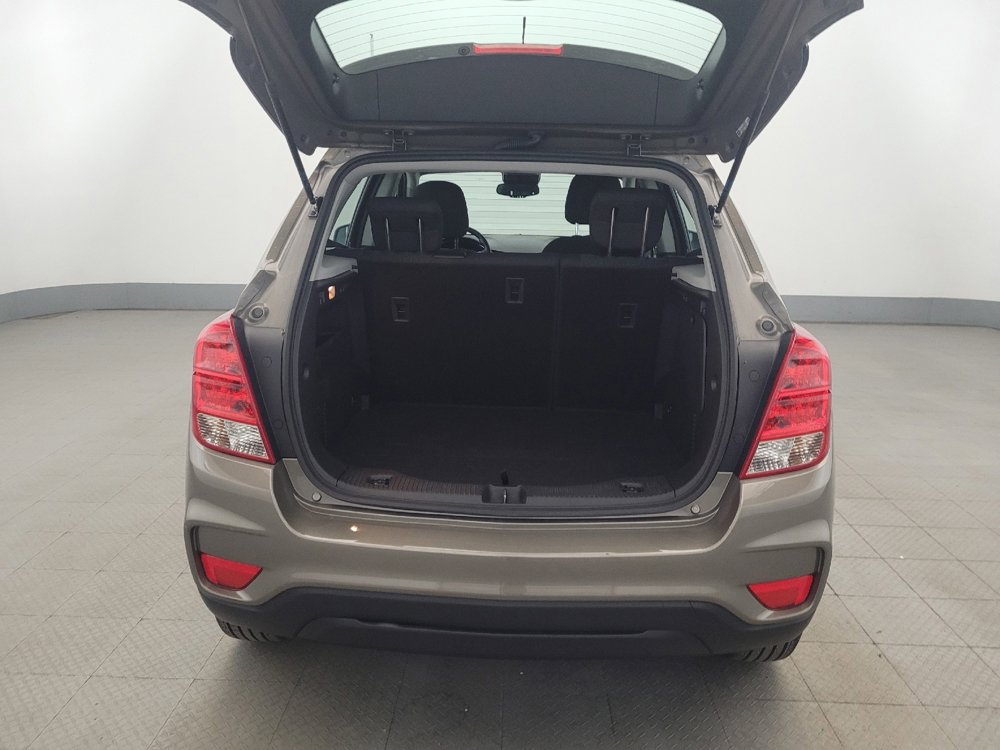 Used 2021 Chevrolet Trax LS AWD/4WD image 29