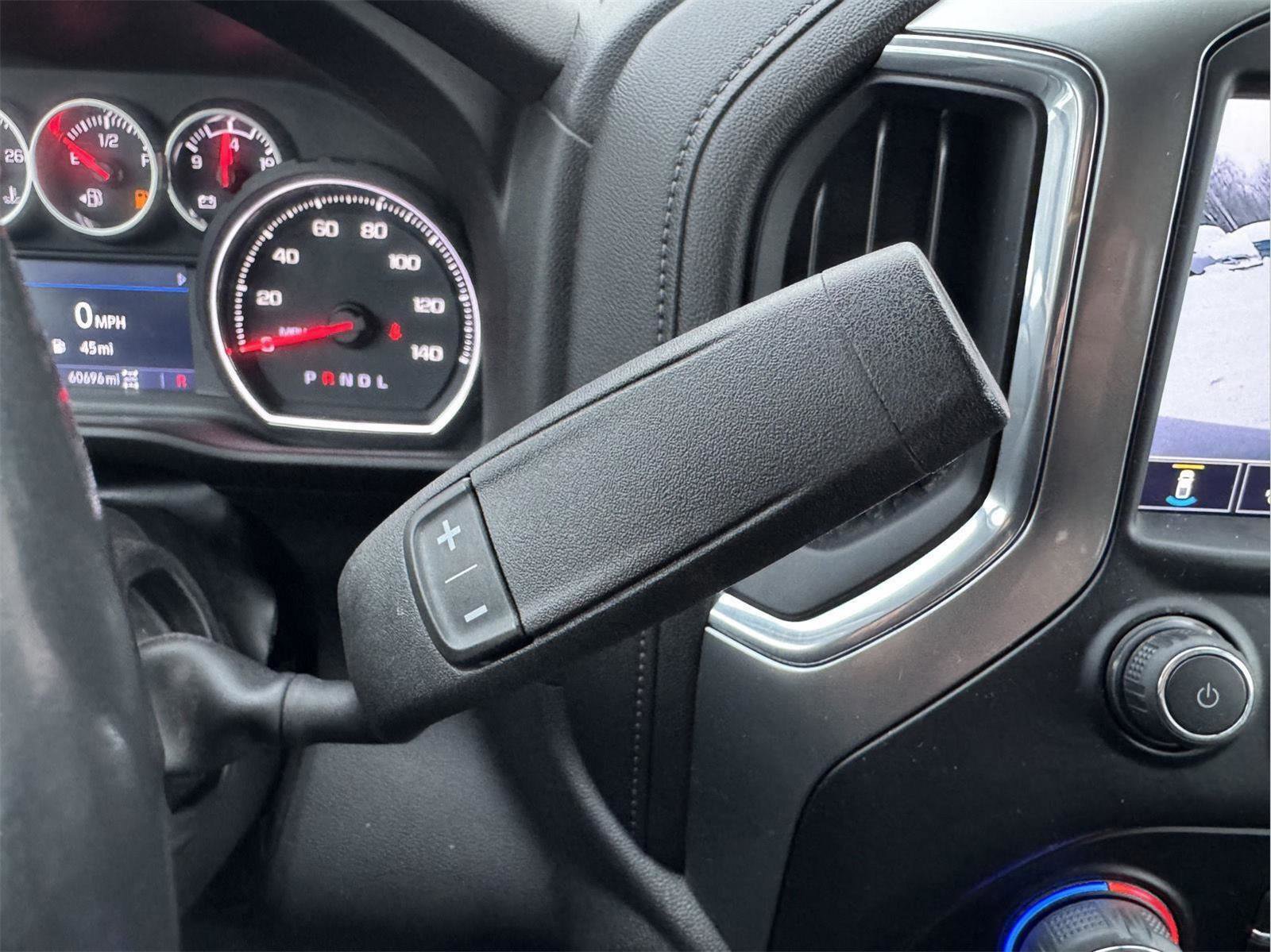 Used 2020 Chevrolet Silverado 1500 LT w/ All-Star Edition image 28