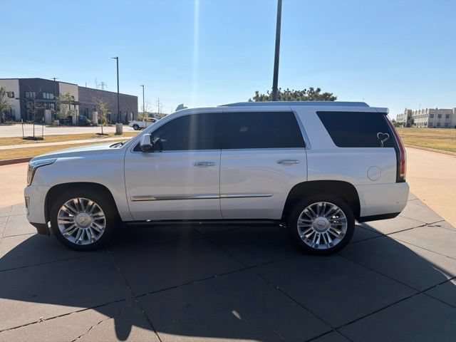 Used 2017 Cadillac Escalade Platinum AWD/4WD image 2
