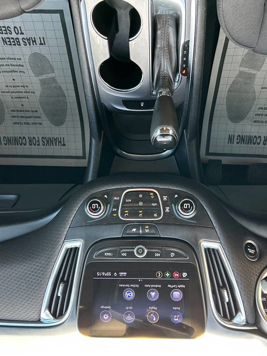 Used 2020 Chevrolet Malibu LT FWD image 20