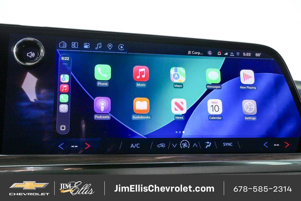 New 2026 Chevrolet Suburban LS RWD image 17