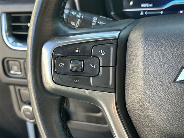 Used 2023 Chevrolet Suburban LT image 34