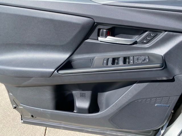 New 2026 Subaru Solterra image 13