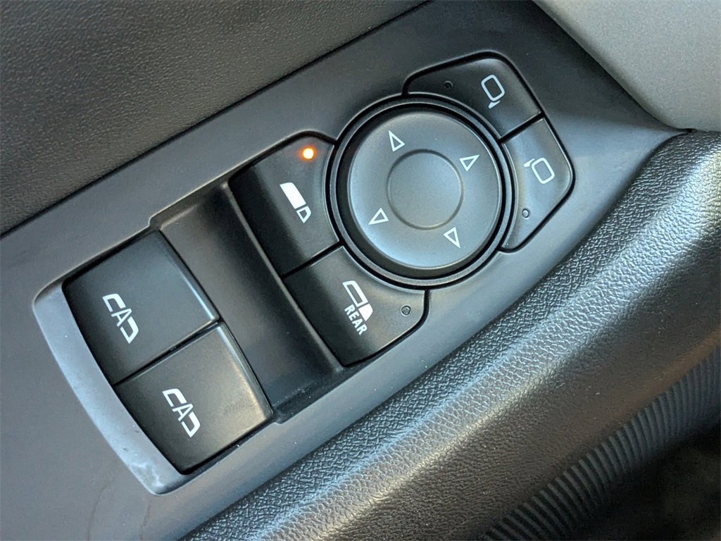 Used 2023 Chevrolet Camaro LT image 21