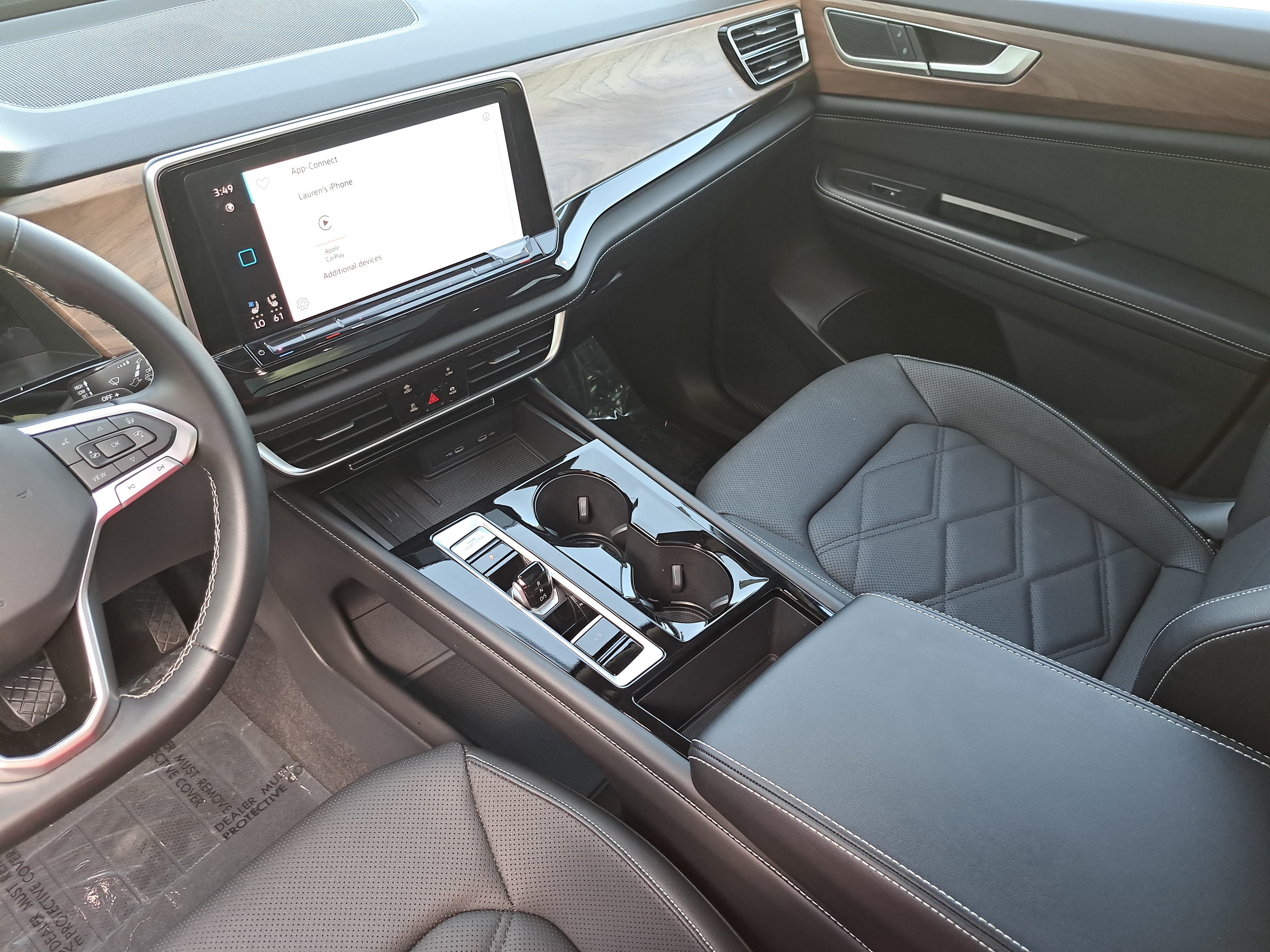 Certified 2026 Volkswagen Atlas SE FWD image 25