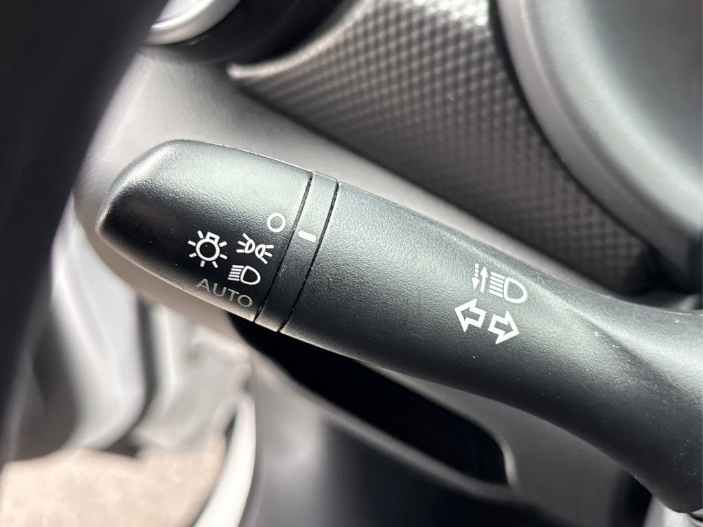 Certified 2024 Nissan Kicks SV w/ Interior Electronics Package image 25