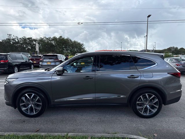 Used 2023 Acura MDX w/ Technology Package AWD/4WD image 4