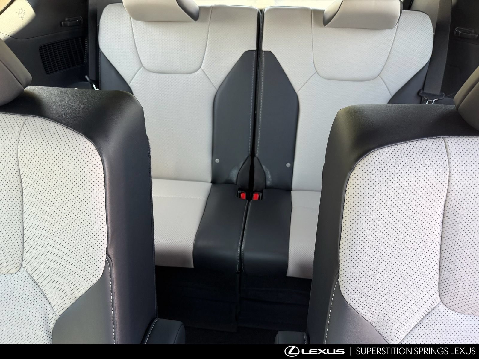 Certified 2026 Lexus TX 500h AWD w/ Technology Package image 28