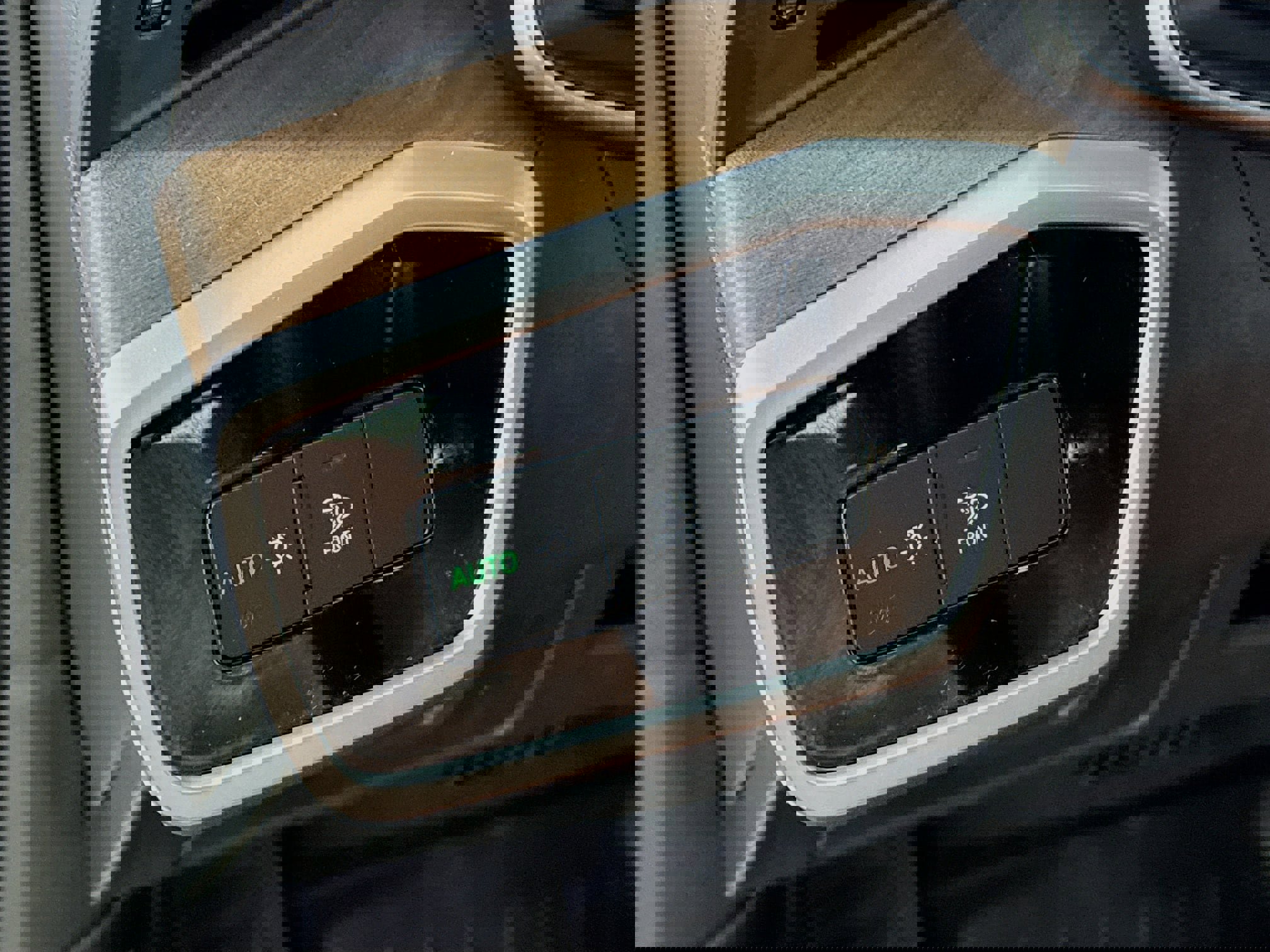 Used 2024 Audi A6 2.0T Premium w/ Convenience Package image 14