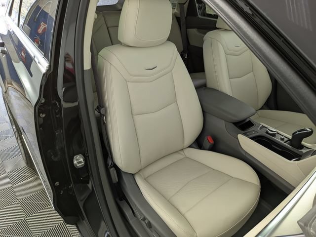 New 2026 Cadillac XT5 Premium Luxury w/ Driver Assist Package AWD/4WD image 28