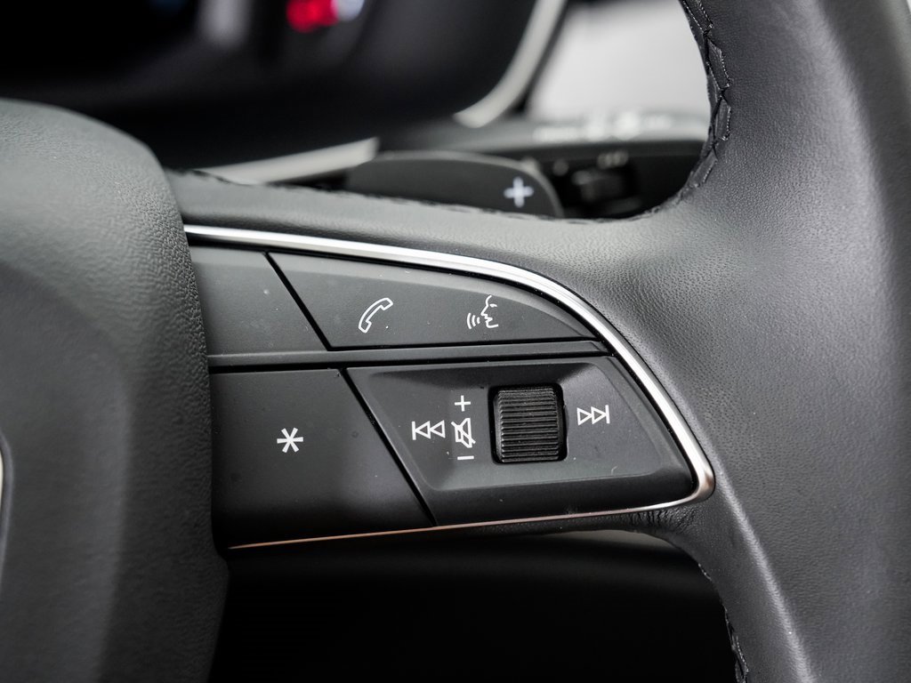 Certified 2025 Audi Q3 2.0T Premium w/ Convenience Package image 14