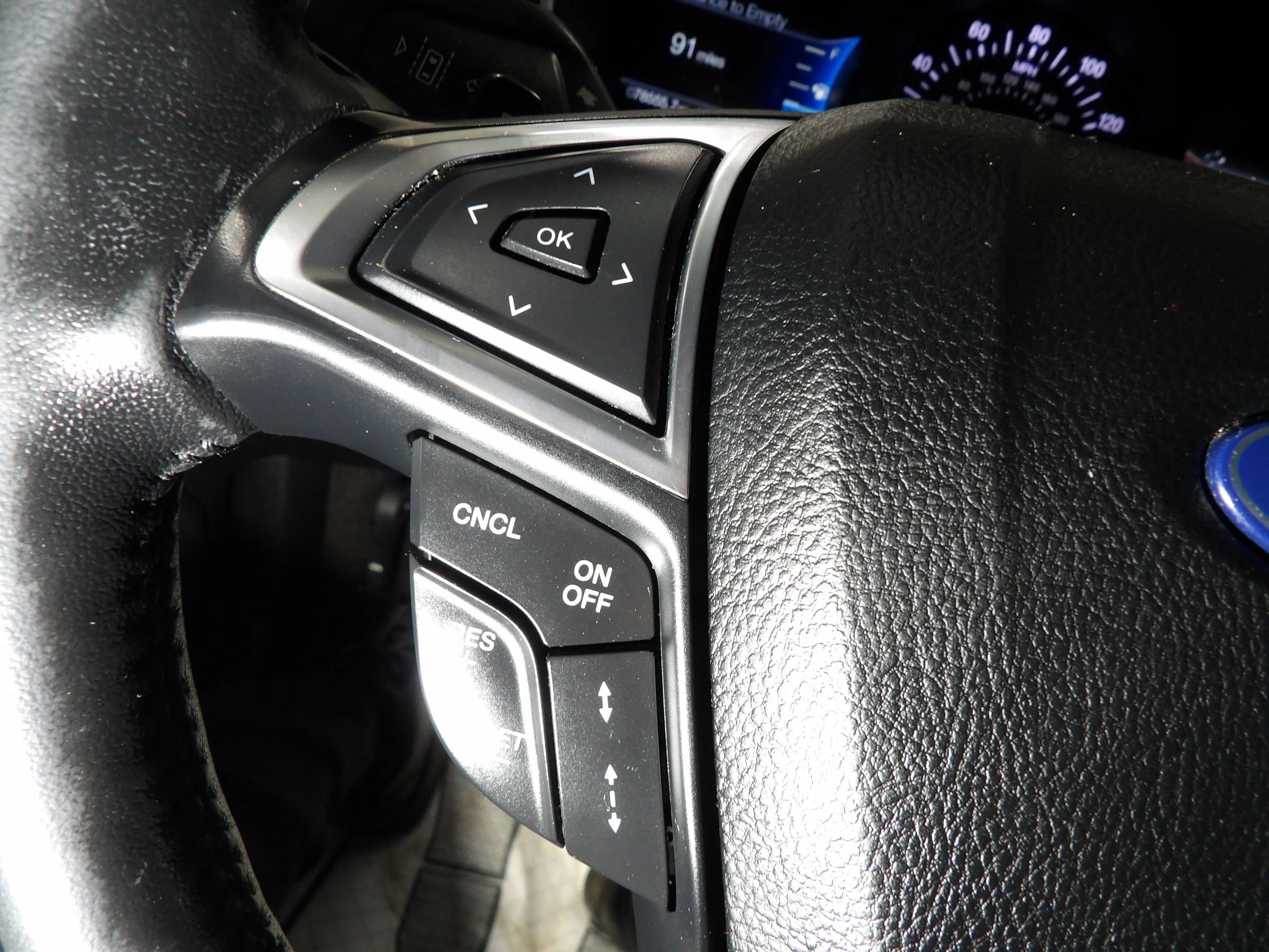 Used 2019 Ford Fusion Titanium image 23