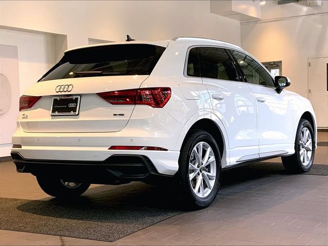 Used 2025 Audi Q3 2.0T Premium w/ Convenience Package AWD/4WD image 7