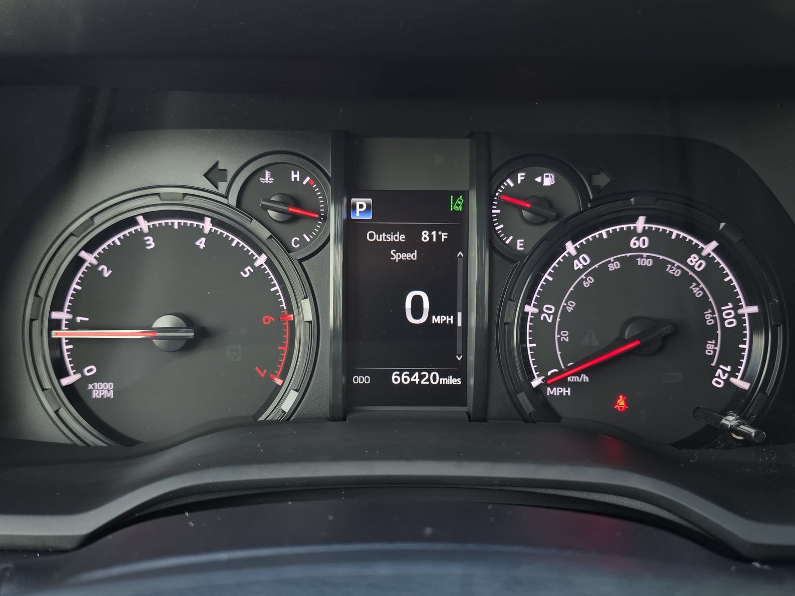 Used 2022 Toyota 4Runner SR5 Premium w/ Moonroof Package RWD image 18
