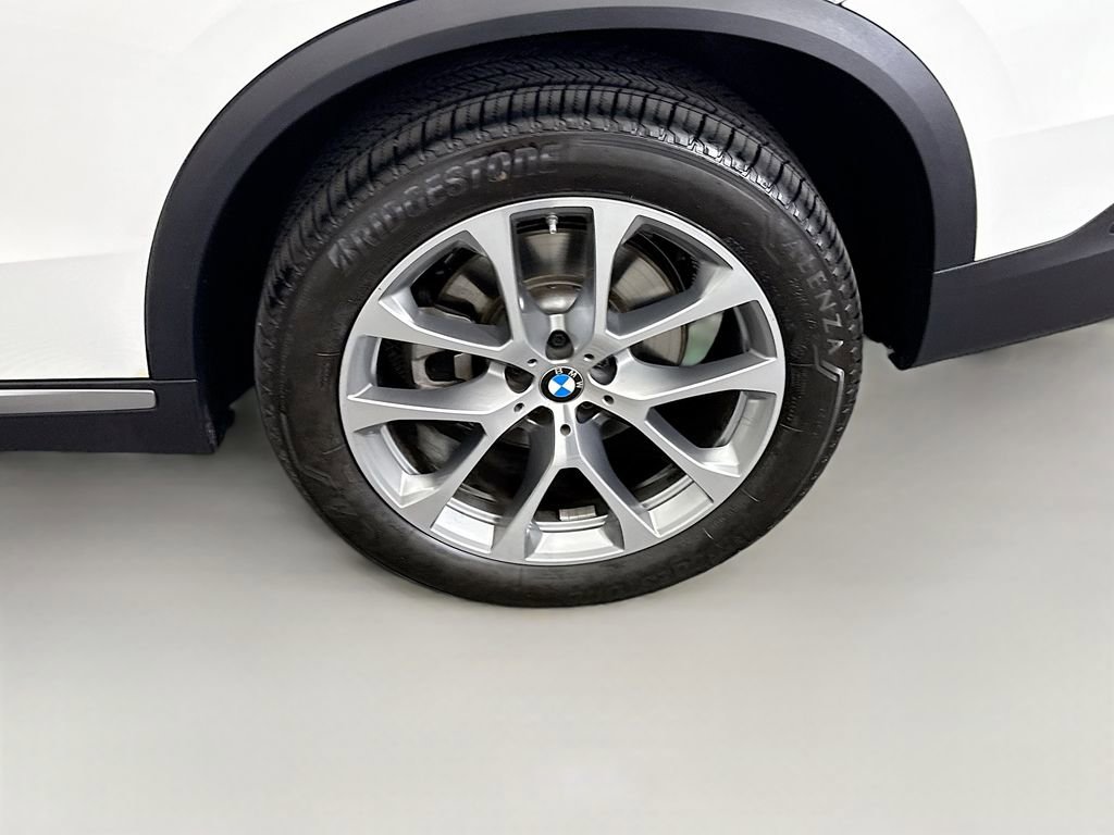 Certified 2026 BMW X5 sDrive40i image 30