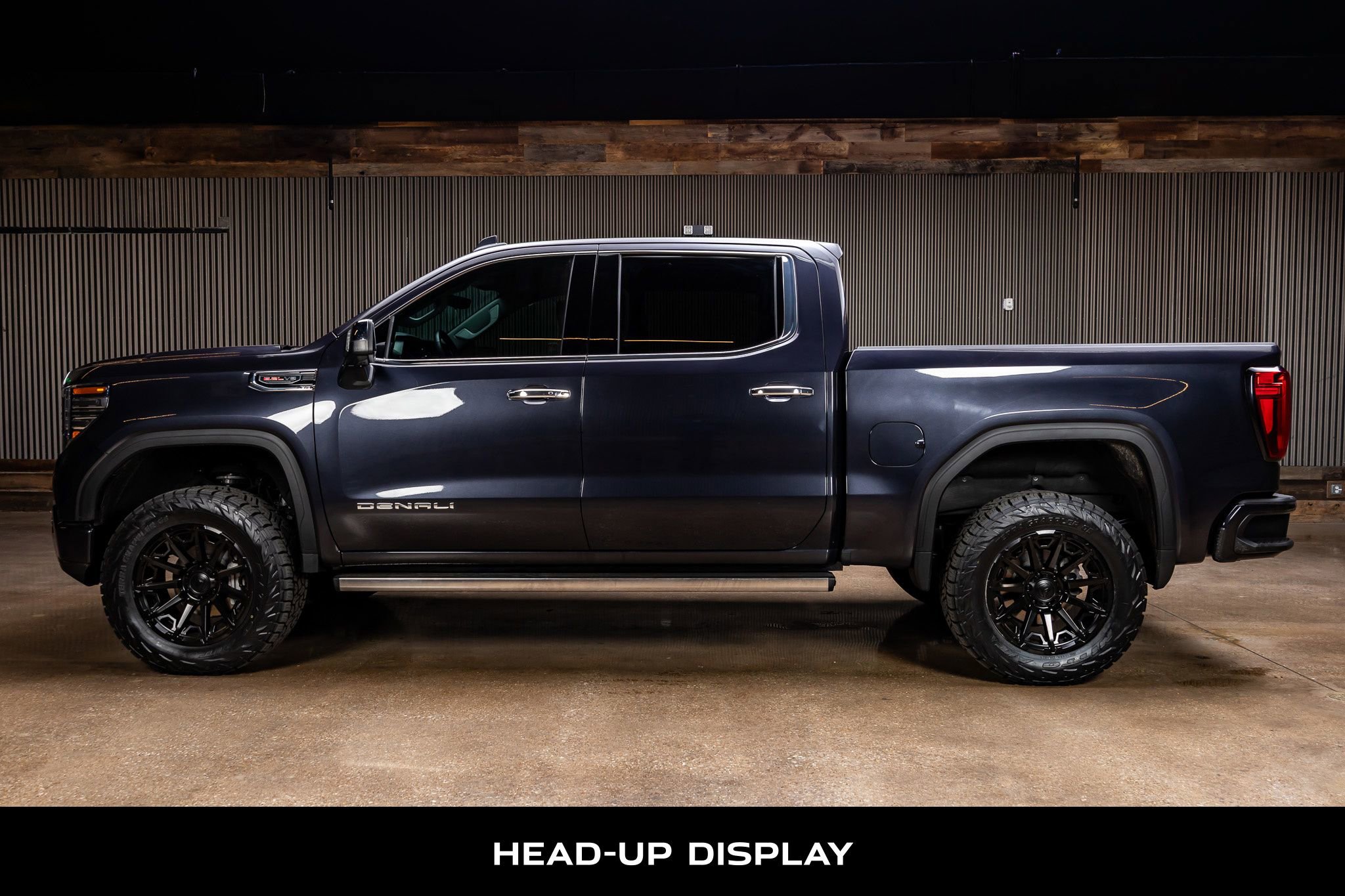 Used 2024 GMC Sierra 1500 Denali w/ Denali Reserve Package AWD/4WD image 6
