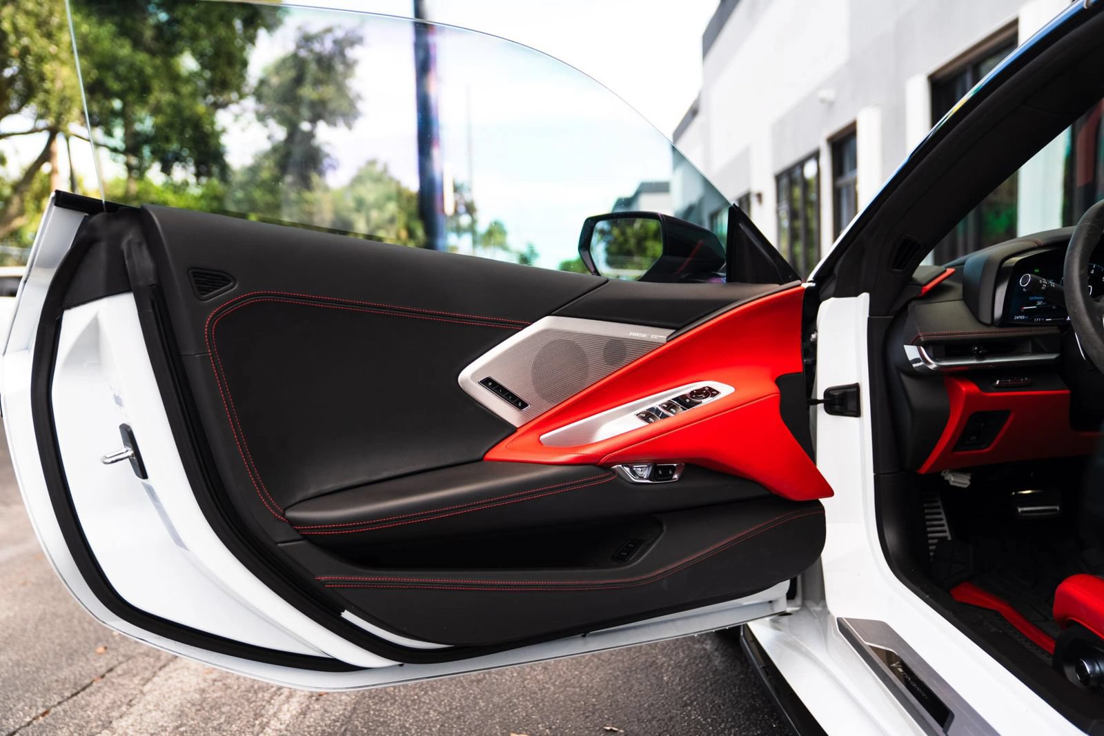 Used 2022 Chevrolet Corvette Stingray Premium Conv w/ Z51 Performance Package RWD image 20