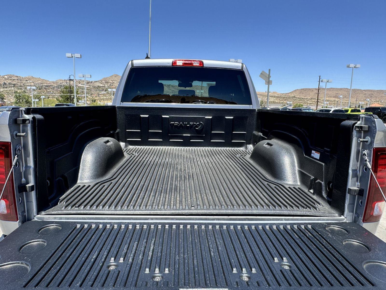 Used 2021 RAM 1500 Warlock w/ Electronics Group AWD/4WD image 17