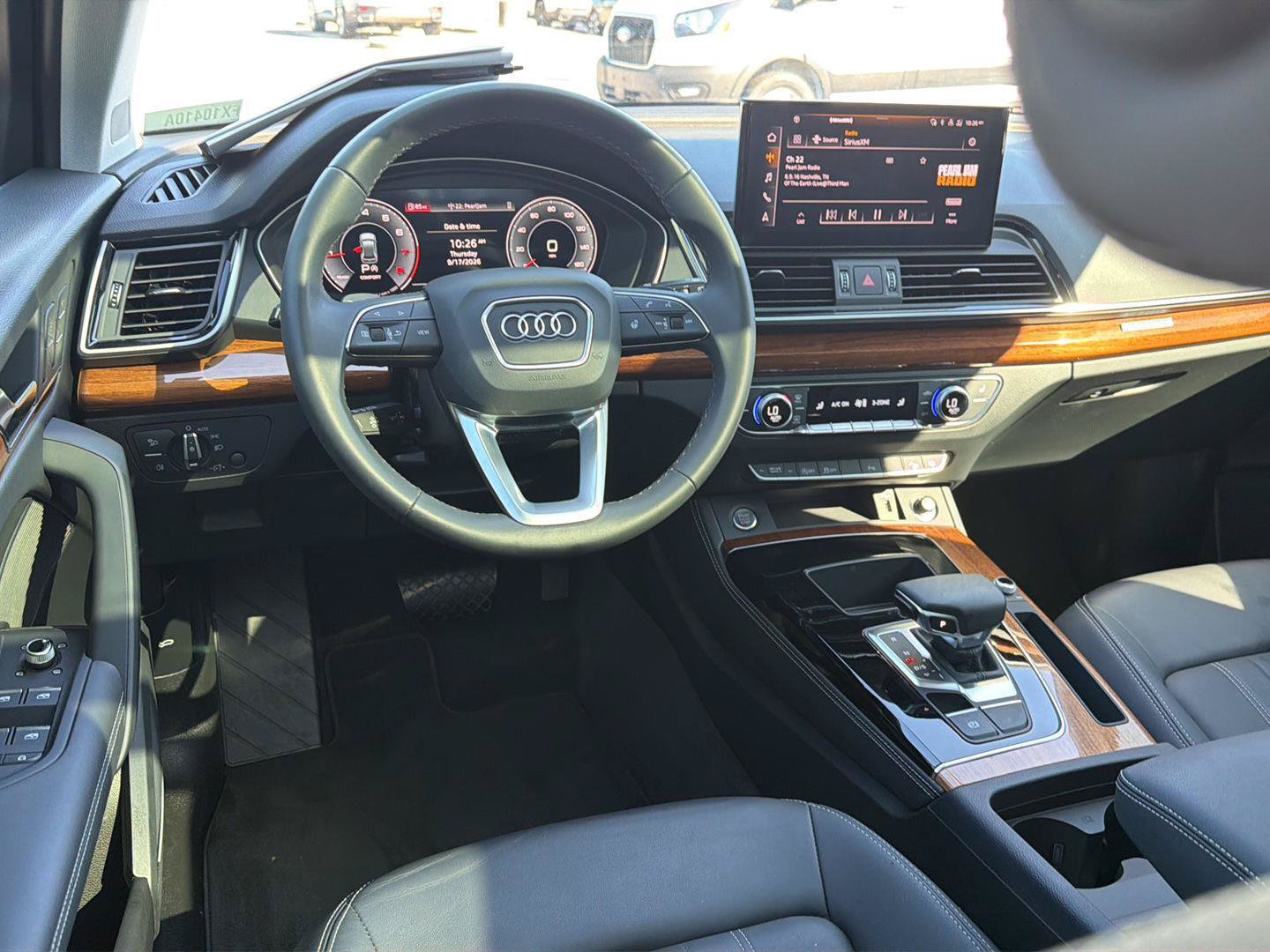 Used 2023 Audi Q5 2.0T Premium Plus w/ Premium Plus Package AWD/4WD image 18