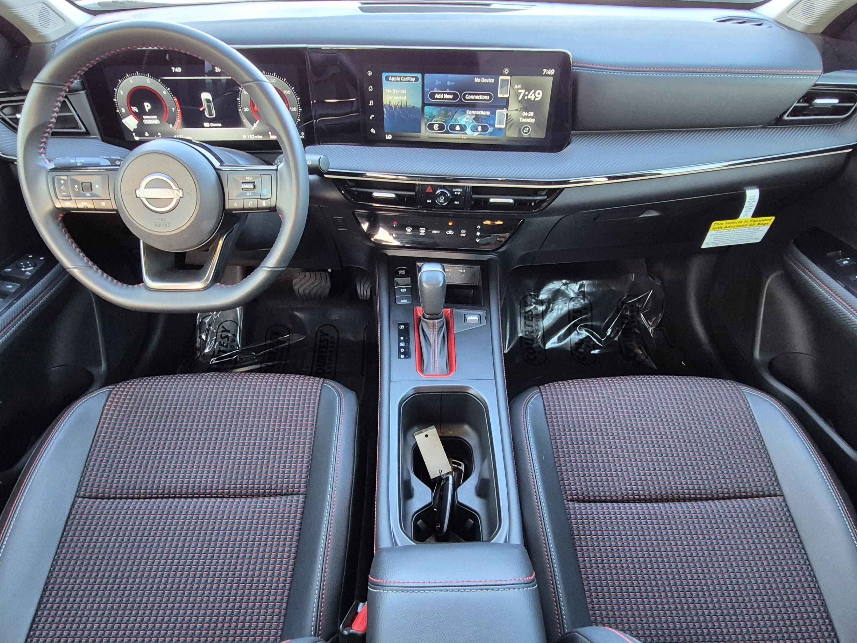 Certified 2025 Nissan Kicks SR FWD image 14