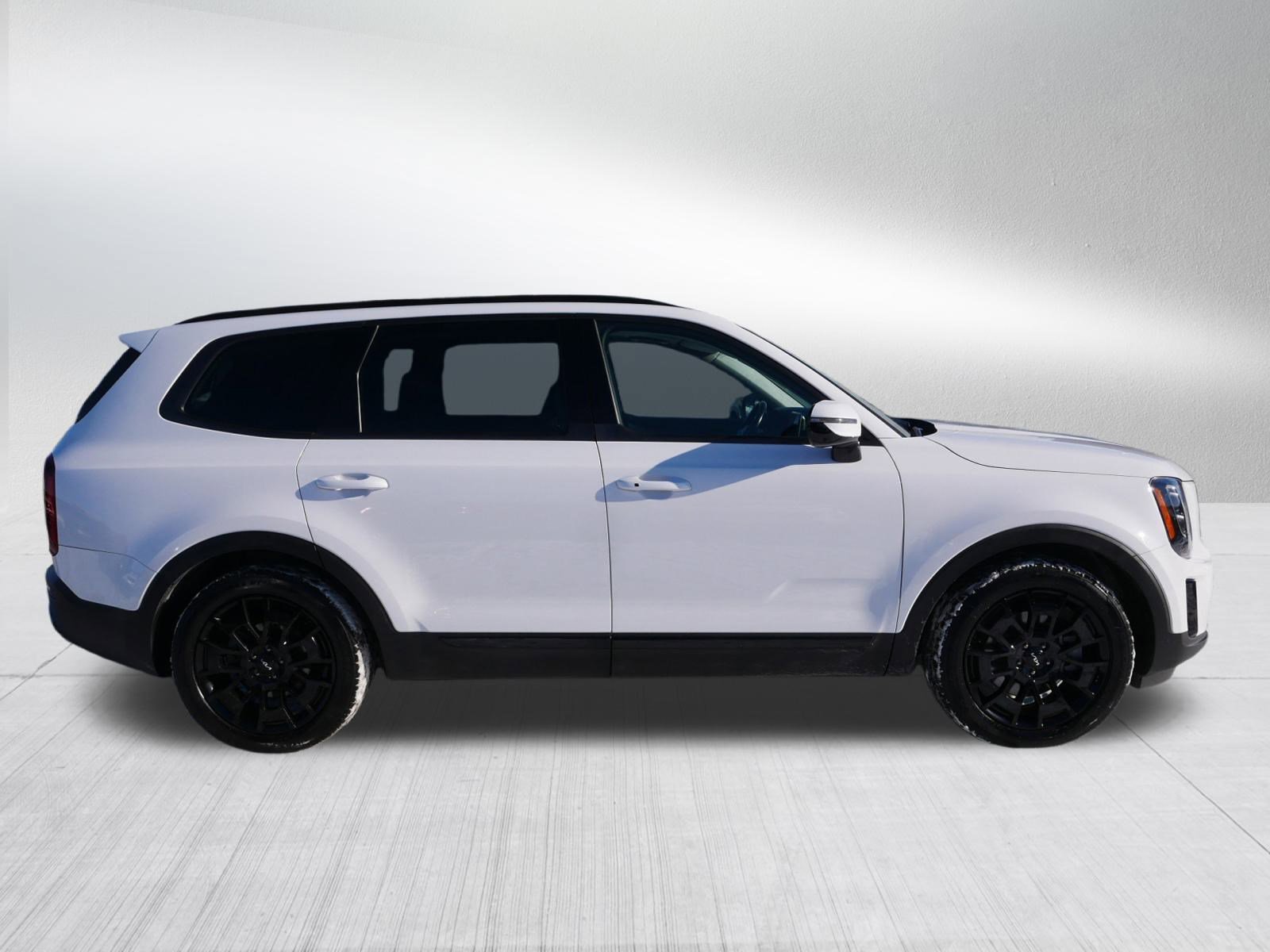 Certified 2022 Kia Telluride SX w/ SX Prestige Package image 8