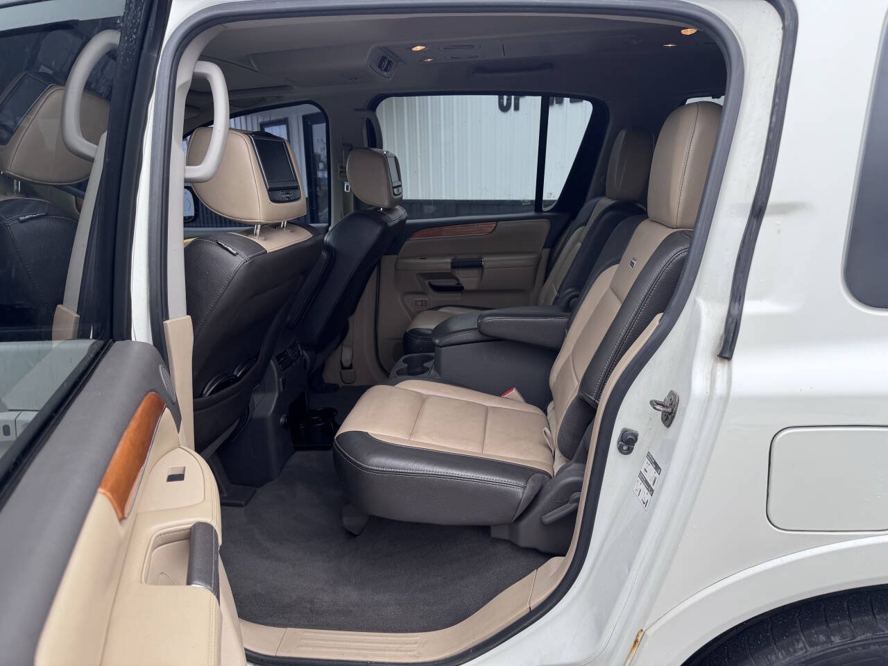 Used 2014 Nissan Armada Platinum w/ Platinum Reserve Package AWD/4WD image 12
