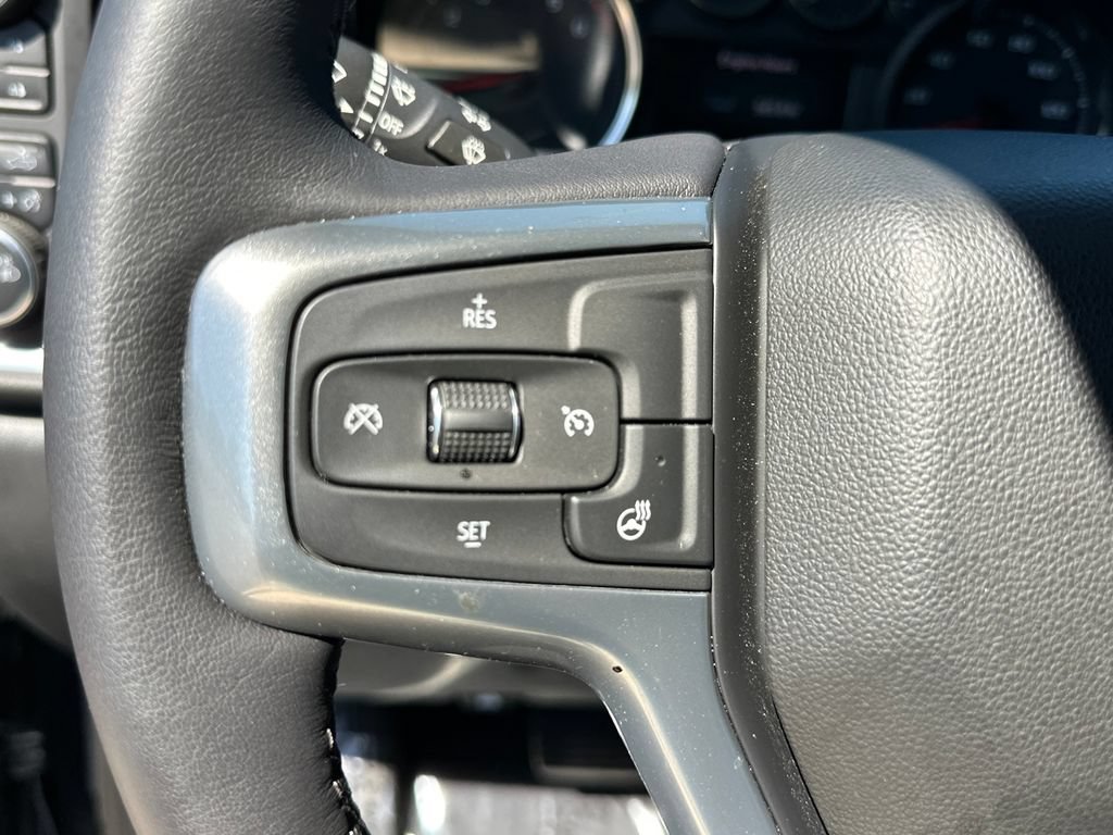 Used 2022 Chevrolet Silverado 1500 RST AWD/4WD image 19