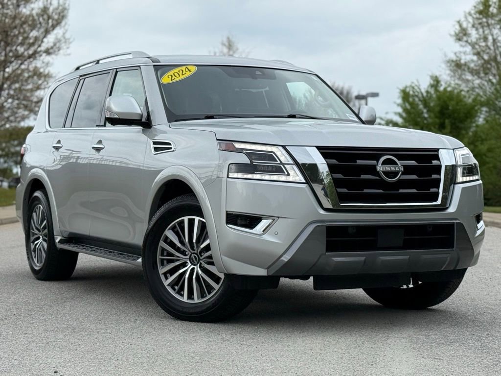 Used 2024 Nissan Armada SL w/ Captain's Chairs Package image 2