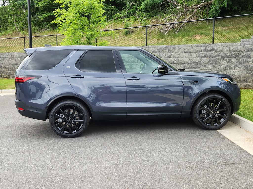 New 2026 Land Rover Discovery S AWD/4WD image 11
