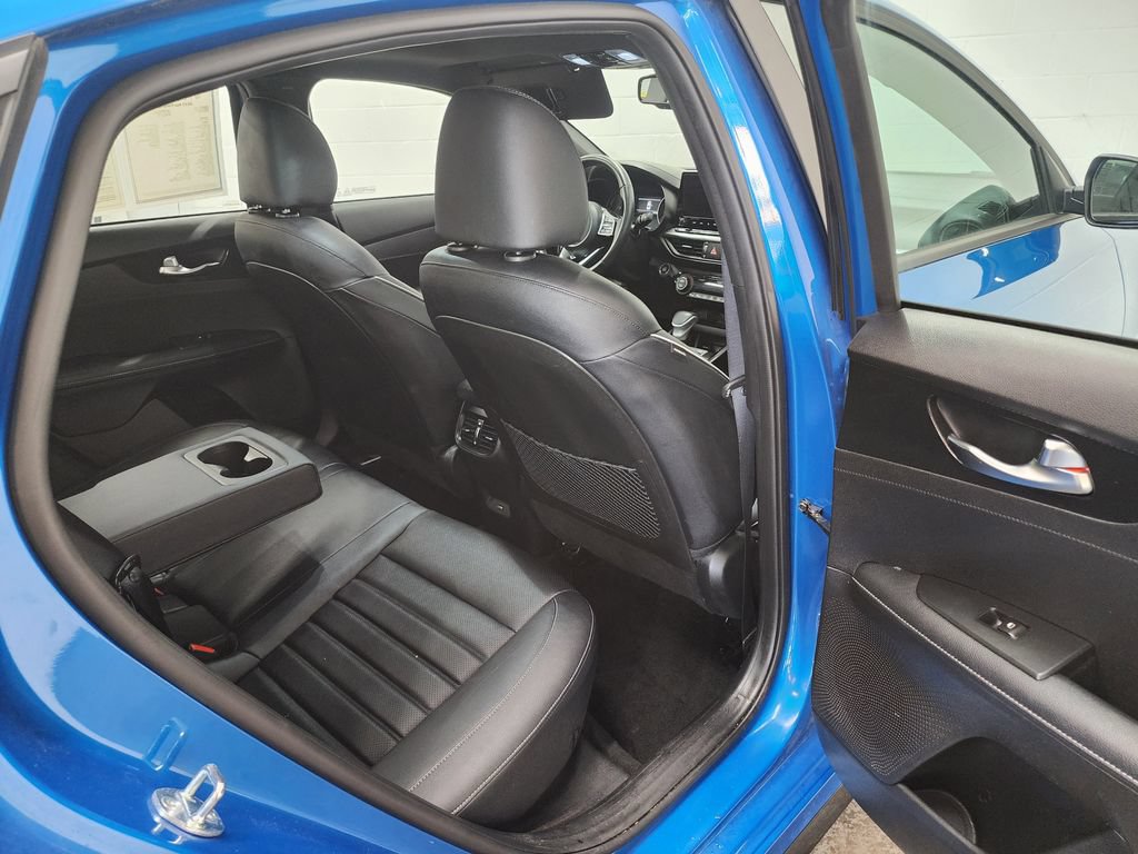 Used 2023 Kia Forte GT-Line w/ GT-Line Premium Package FWD image 32