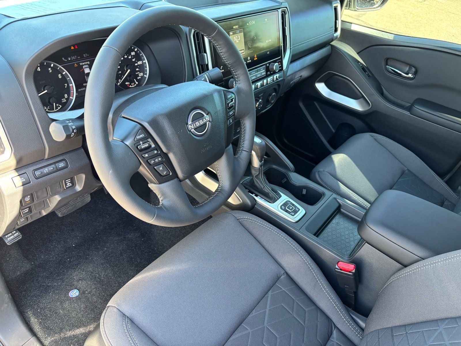 New 2026 Nissan Frontier SV w/ SV Convenience Package image 18