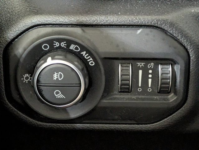 Used 2020 Jeep Gladiator Mojave w/ LED Lighting Group AWD/4WD image 25