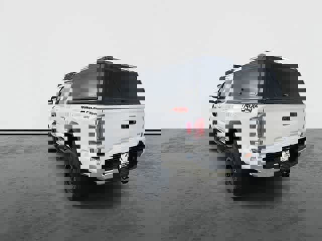 Used 2023 Toyota Tacoma TRD Off-Road image 2