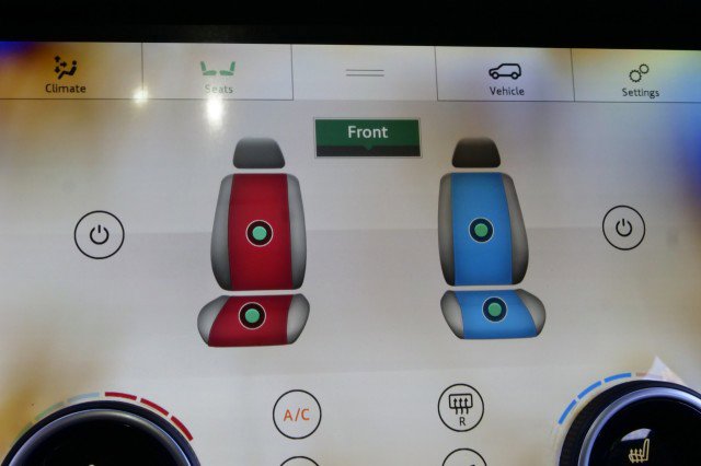 Used 2022 Land Rover Range Rover Westminster Edition image 9