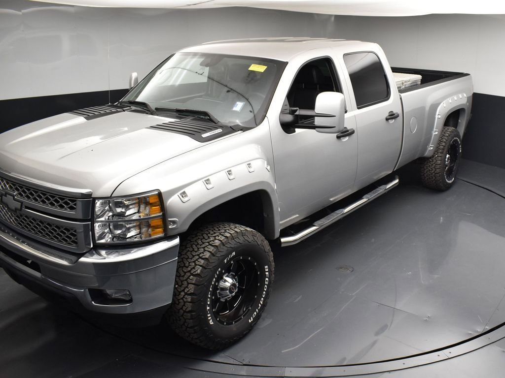 Used 2013 Chevrolet Silverado 2500 W/T AWD/4WD image 44