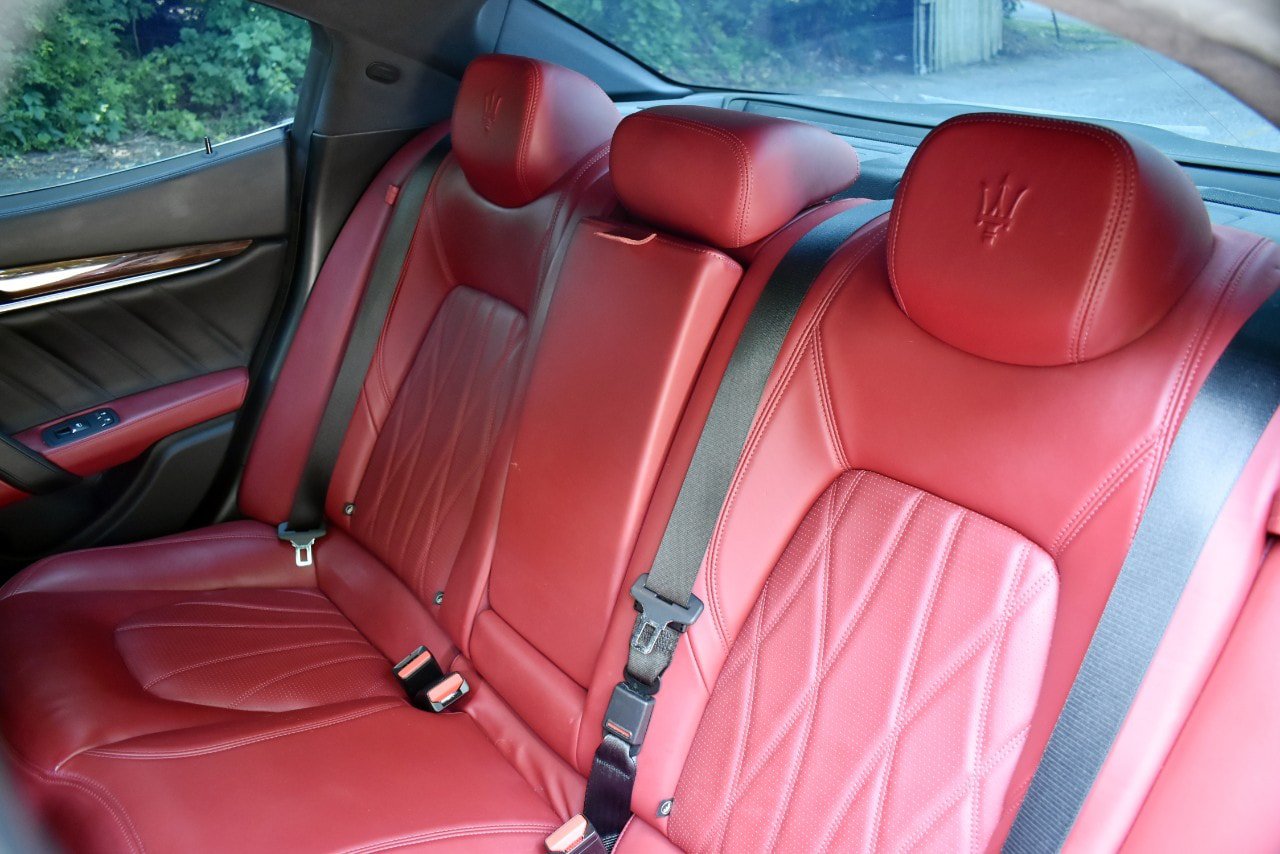 Used 2019 Maserati Ghibli GranLusso RWD image 17