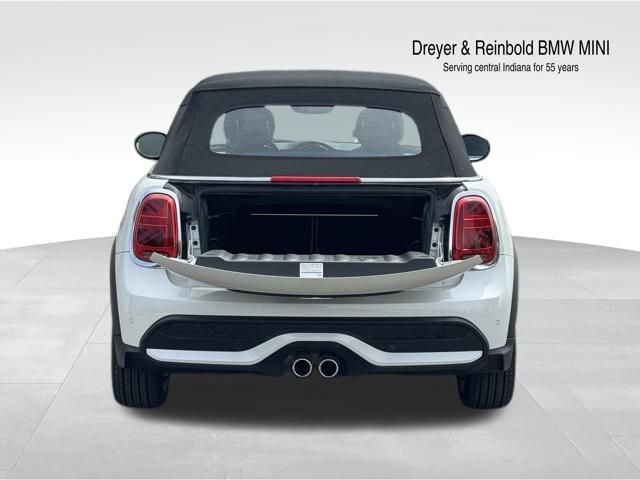 Certified 2024 MINI Cooper S w/ Signature Upholstery Package FWD image 30