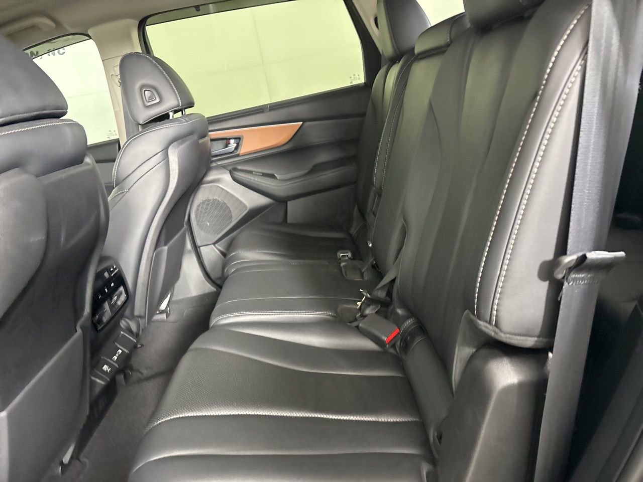 Used 2022 Acura MDX SH-AWD w/ Technology Package image 23