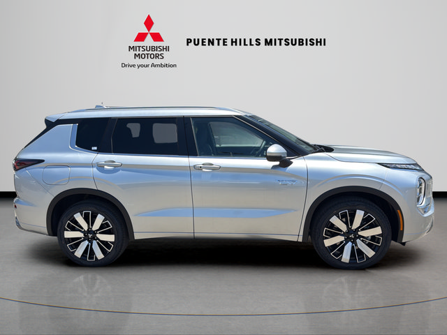 New 2026 Mitsubishi Outlander SEL AWD/4WD image 4